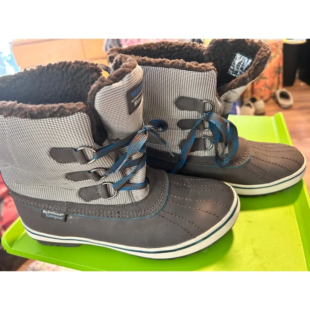 Skechers Outdoor Performance Waterproof Snow Boots Womens brown Houndstooth Duck
